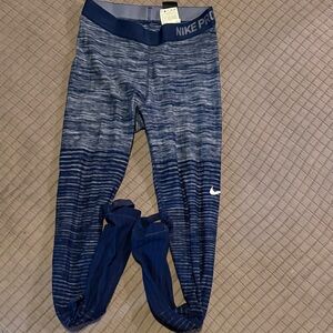 Nike women’s/men’s Gradient Blue Leggings